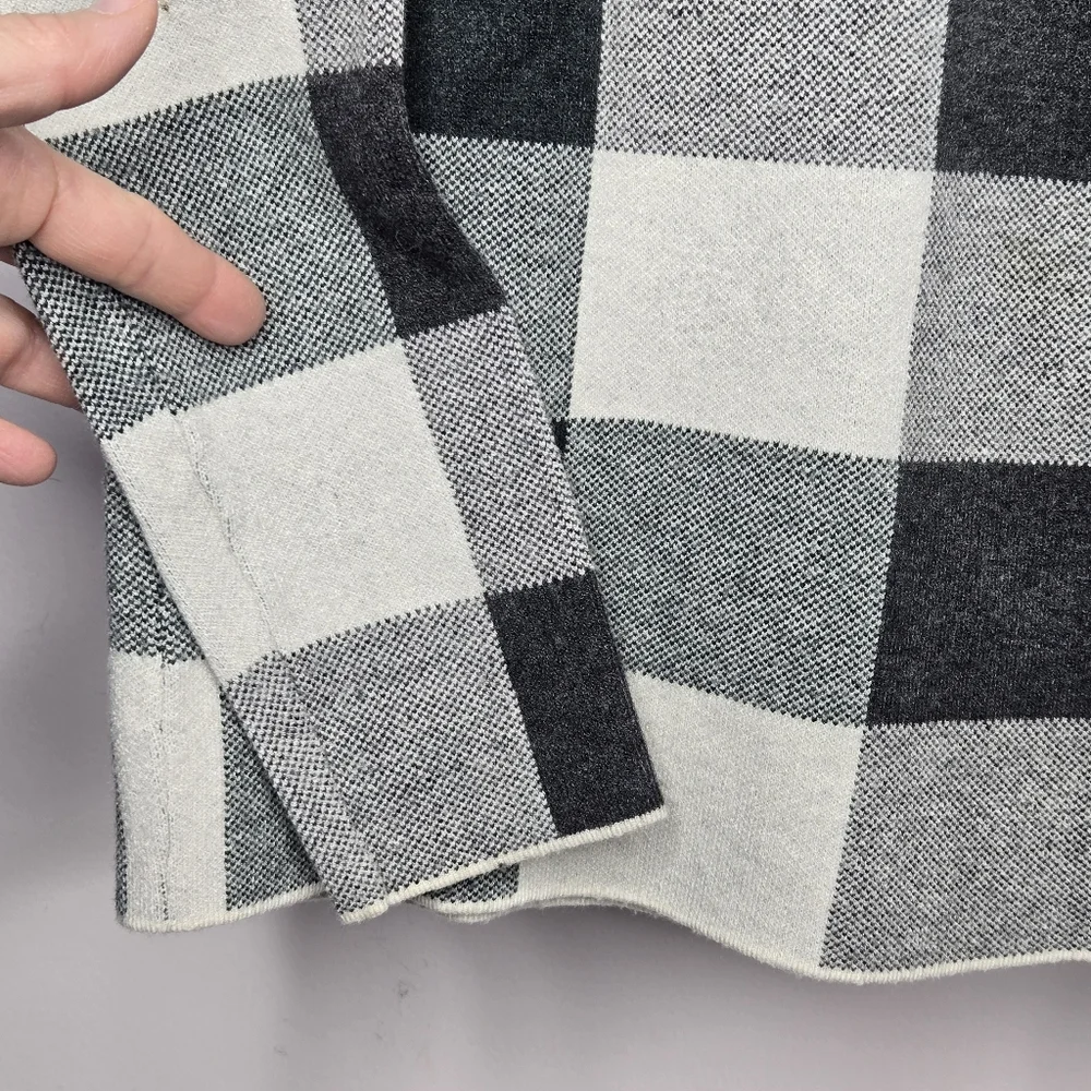 Tahari Mock Turtle Neck Muted Green Black and Gray Checkered Sweater Size XS - Picture 3 of 8